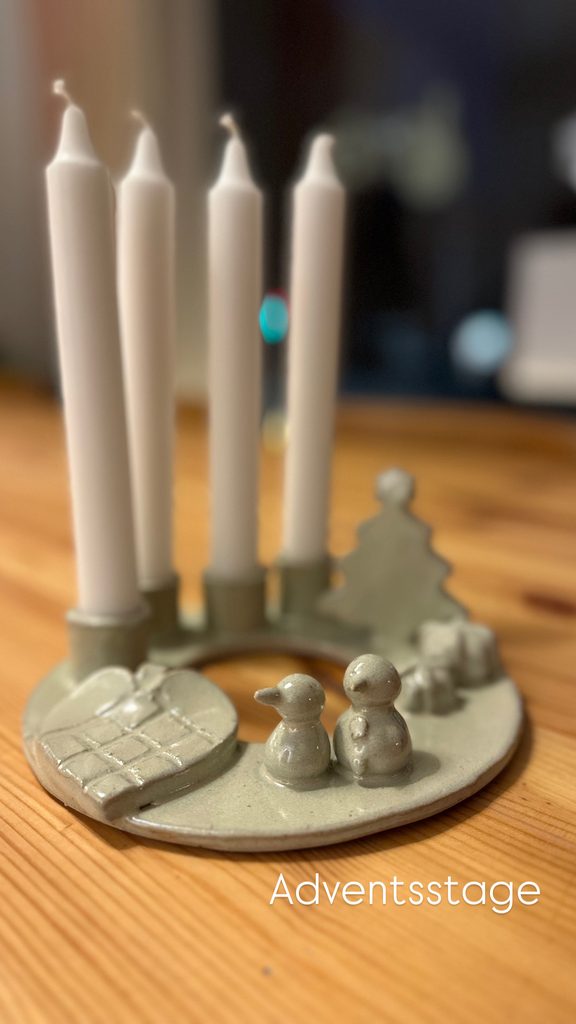lav adventskrans, adventsstage, julepynt, workshop, lerworkshop, åbent keramikværksted